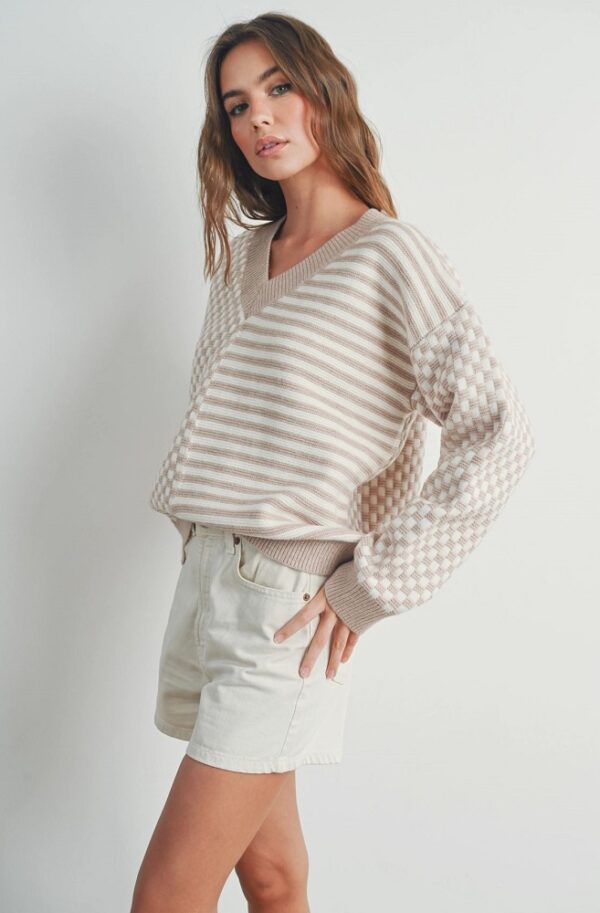 Frenchy Checker Pattern Sweater - Image 2